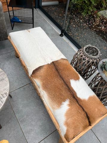 Geitenhuid Bankje 125 cm beschikbaar voor biedingen