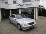 Mercedes-Benz E-Klasse 3.0 CDI E320 Sedan AUT 2006 Grijs, Auto's, Automaat, Achterwielaandrijving, Zwart, 193 €/maand
