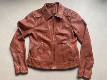 Leren jas mt 38 ZGAN beschikbaar voor biedingen