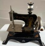 Antieke kindernaaimachine van Casige, Antiek en Kunst, Ophalen of Verzenden