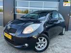 Toyota Yaris 1.3 VVTi Sol|Nette Auto!|, Voorwielaandrijving, Stof, Gebruikt, Zwart