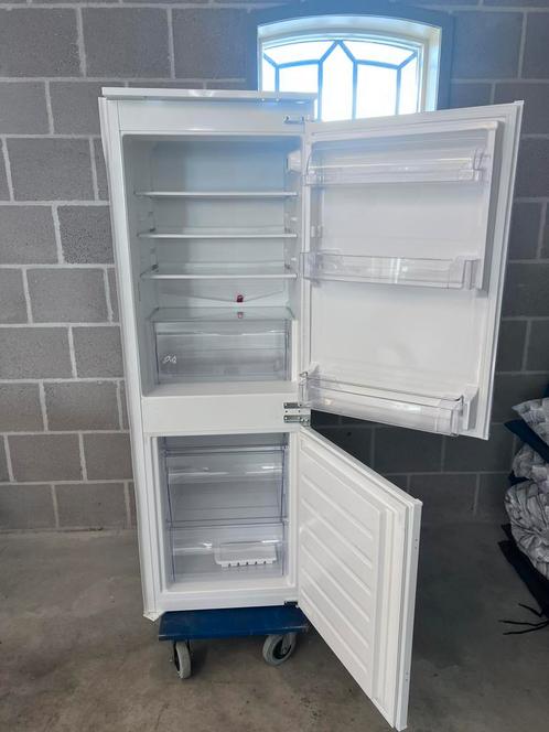 RÅKALL Koel- / diepvrieskast, IKEA 500 inbouw, 153/79 l, Witgoed en Apparatuur, Koelkasten en IJskasten, Zo goed als nieuw, Met aparte vriezer