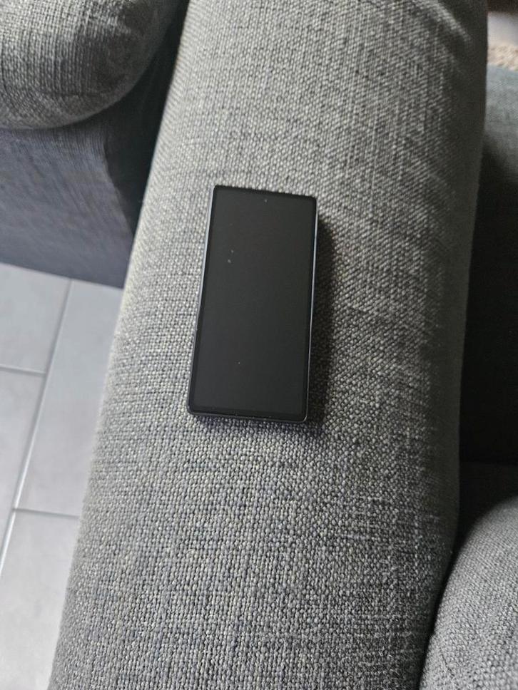 Google Pixel 7a, 128gb - Met 5 hoesjes, Telecommunicatie, Mobiele telefoons | Overige merken, Zo goed als nieuw, Zonder abonnement