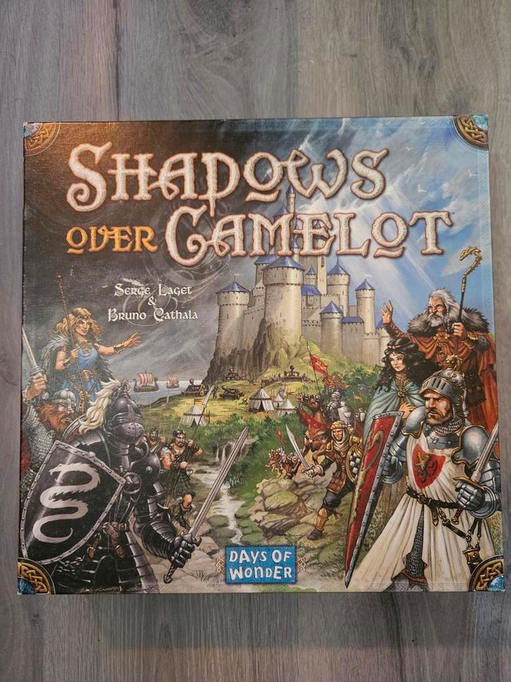 Shadows over Camelot Bordspel (Ongespeeld!), Hobby en Vrije tijd, Gezelschapsspellen | Bordspellen, Zo goed als nieuw, Ophalen of Verzenden