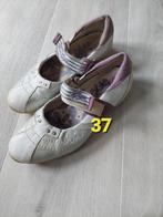 Leuke Vrolijke Schoenen Sandalen 37 Giga, Jongen of Meisje, Schoenen, Ophalen of Verzenden, Zo goed als nieuw