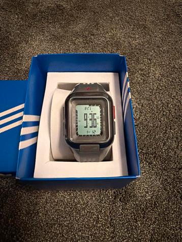 Adidas ADP3024 Digitaal Horloge - Weinig Gedragen beschikbaar voor biedingen