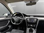 Volkswagen Passat Variant 1.6 TDI Highline / Alcantara / LED, Auto's, Voorwielaandrijving, Gebruikt, 4 cilinders, Blauw