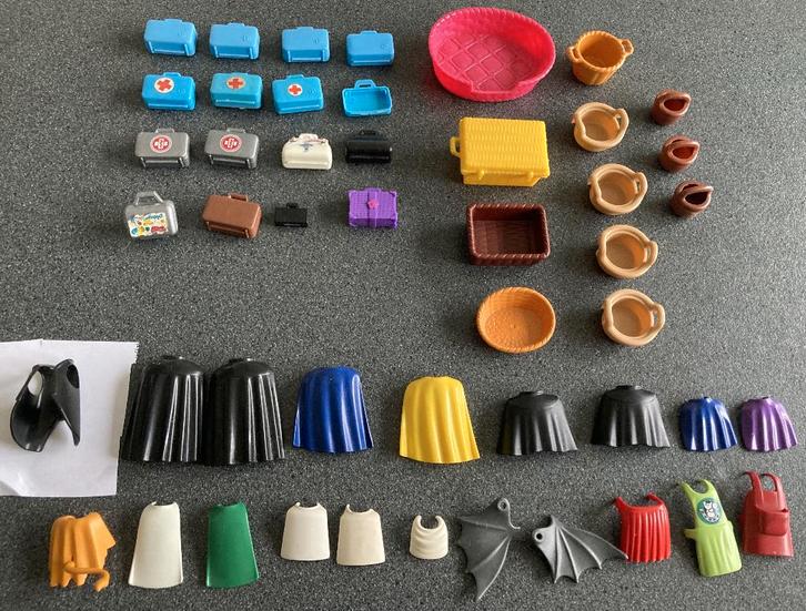 Playmobil koffer mand cape vleugels schort hutkoffer etc, Kinderen en Baby's, Speelgoed | Playmobil, Zo goed als nieuw, Los playmobil
