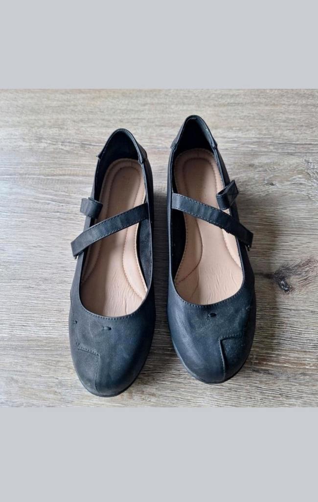 Dames schoenen, Kleding | Dames, Schoenen, Zo goed als nieuw, Pumps, Zwart, Ophalen of Verzenden