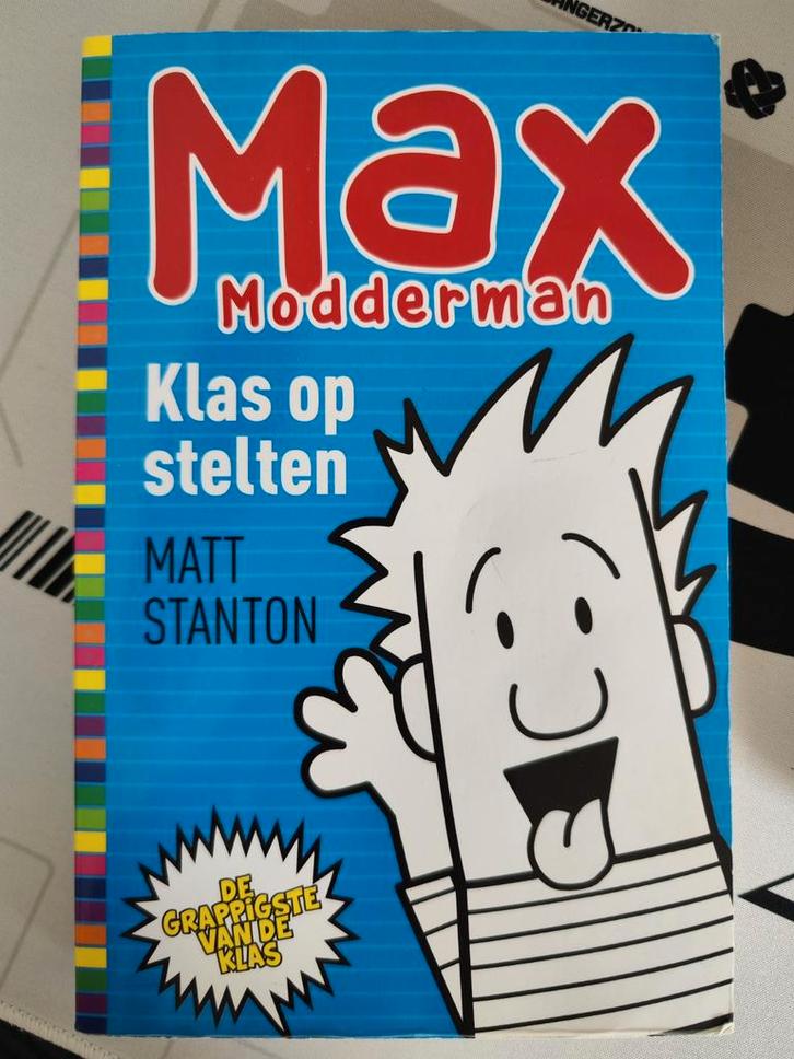 Max Modderman: Klas op Stelten - Matt Stanton, Boeken, Kinderboeken | Jeugd | onder 10 jaar, Gelezen, Fictie algemeen, Ophalen of Verzenden