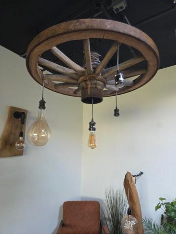 Hanglamp Karrewiel met 4 Fittingen beschikbaar voor biedingen