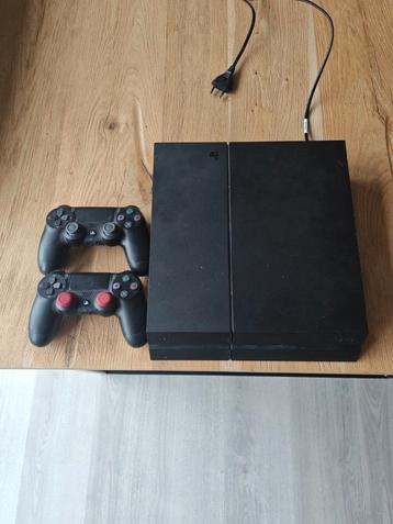 PlayStation 4 met 2 controllers 1TB beschikbaar voor biedingen