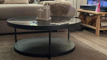 Moderne ronde salontafel – zwart staal, glas & marmerlook beschikbaar voor biedingen