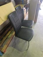Gratis af te halen twee eetkamer stoelen, Huis en Inrichting, Stoelen, Ophalen, Zo goed als nieuw, Twee