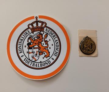 2 stickers van de K.N.V.B. beschikbaar voor biedingen