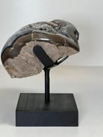 Agaat op voet 20 cm hoog, Ophalen of Verzenden, Mineraal