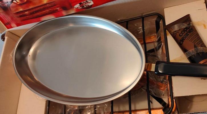 Spring vintage koperen flambé, gourmet warmer, ovale pan, Huis en Inrichting, Keuken | Potten en Pannen, Zo goed als nieuw, Koekenpan of Braadpan