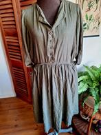 Jurk maat m 40 42  groen met zakken, Maat 46/48 (XL) of groter, Ophalen of Verzenden, Zo goed als nieuw, Onder de knie