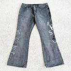 Zeer Mooie Versace Flared Spijkerbroek -97 (Size 32) € 199,-, Ophalen of Verzenden, Zo goed als nieuw, Grijs, W30 - W32 (confectie 38/40)