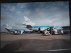 Foto van een 2 KLM DC-10 op Schiphol (F918), Verzamelen, Luchtvaart en Vliegtuigspotten, Ophalen of Verzenden, Zo goed als nieuw