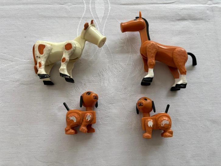 Vintage fisher price boerderij dieren koe paard en 2 honden!, Kinderen en Baby's, Speelgoed | Fisher-Price, Gebruikt, Speelset