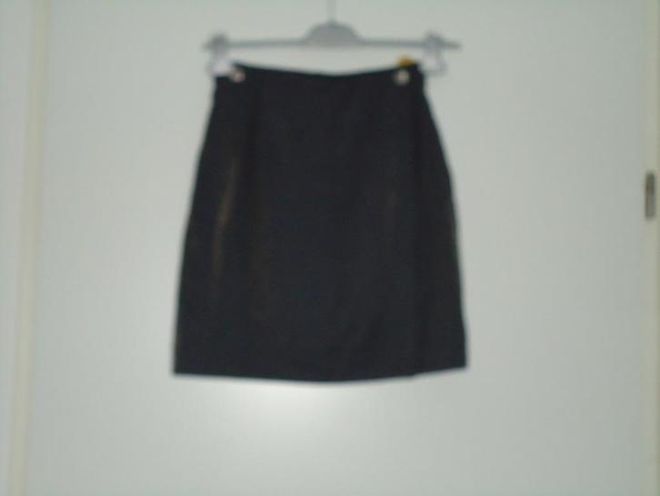 rok mooi grijs rokje met extra overslag mt 36 of 38, Kleding | Dames, Rokken, Zo goed als nieuw, Maat 36 (S), Grijs, Boven de knie