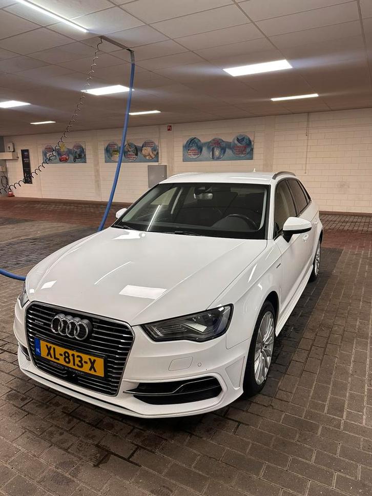 Audi A3 1.4 Tfsi 204pk E-tron S Tronic 2015 Wit, Auto's, Audi, Particulier, A3, Hybride Elektrisch/Benzine, Plug-in hybride, A
