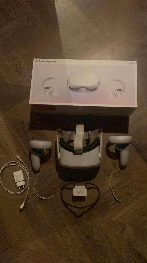Meta Quest 2 128GB, Spelcomputers en Games, Virtual Reality, Zo goed als nieuw, Overige platformen, Ophalen
