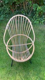 Vintage rotan stoeltje retro, Huis en Inrichting, Stoelen, Ophalen, Gebruikt, Bruin, Riet of Rotan