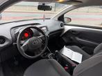 Toyota Aygo 1.0 VVT-i x / LED / NAP, Voorwielaandrijving, Stof, Gebruikt, Met garantie (alle)