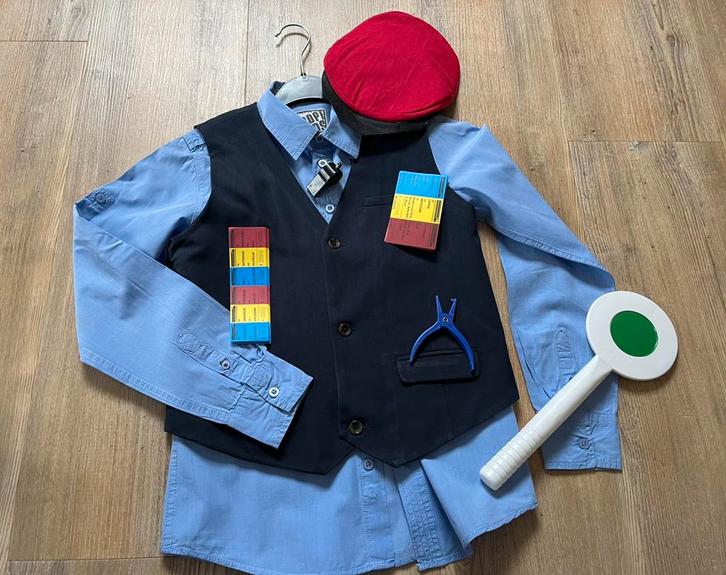 Carnavalskleding: treinconducteur maat 152, Kinderen en Baby's, Carnavalskleding en Verkleedspullen, Zo goed als nieuw, Jongen