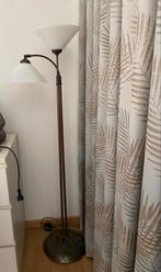 Staande lamp met 2 kappen, Huis en Inrichting, Lampen | Vloerlampen, Ophalen, Zo goed als nieuw, Metaal, 150 tot 200 cm