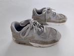 Nike Air Max grijze sneaker maat 27, Kinderen en Baby's, Kinderkleding | Schoenen en Sokken, Gebruikt, Jongen of Meisje, Schoenen