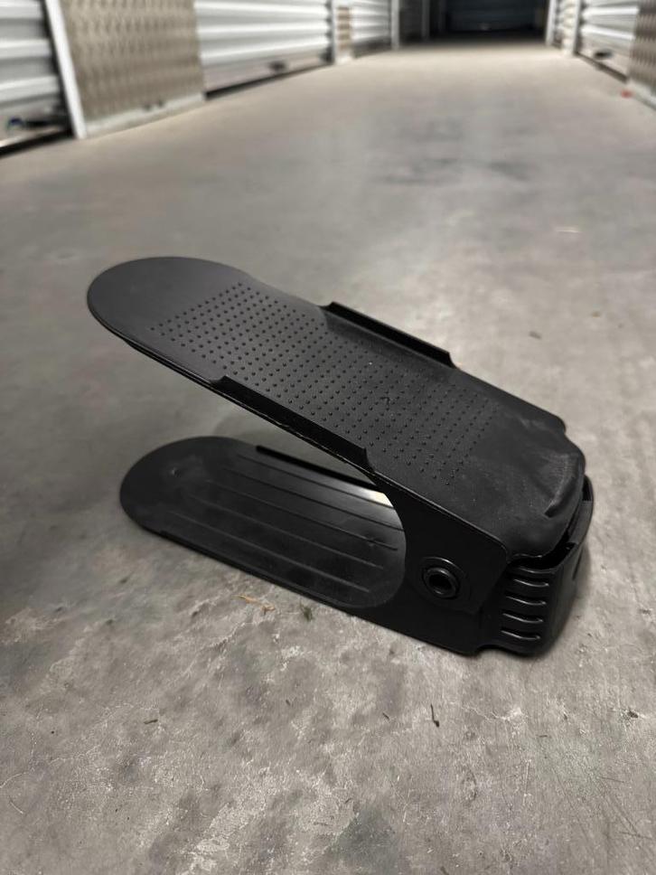 Adjustable Shoe Slot Organizer – Space Saver, Huis en Inrichting, Kasten | Schoenenkasten, Zo goed als nieuw, Ophalen