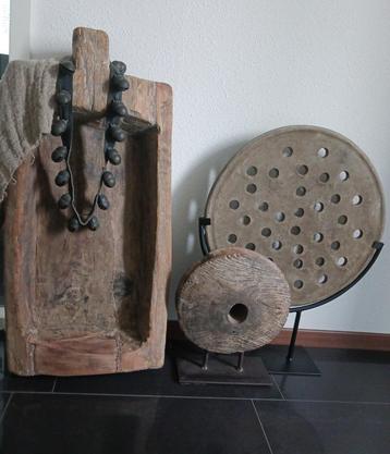 Authentieke oude houten trog XL 83 x 41 cm beschikbaar voor biedingen