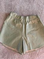 Collusion groen lederlook short - Maat 36, Kleding | Dames, Kort, Ophalen of Verzenden, Zo goed als nieuw, Maat 36 (S)