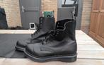Dr. Martens type 1460 Pascal Mono, Kleding | Dames, Schoenen, Ophalen, Zo goed als nieuw, Zwart