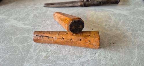 Middeleeuwse Messen & Heft - Bewerkt Hout, Antiek en Kunst, Antiek | Gereedschap en Instrumenten, Ophalen of Verzenden