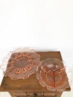 2x roze persglas schalen vintage, Ophalen of Verzenden