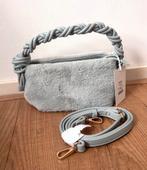 Shoeby handtas/crossbodytas fluffy nieuw, Sieraden, Tassen en Uiterlijk, Tassen | Damestassen, Ophalen of Verzenden, Zo goed als nieuw
