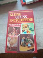 Boek kleine gezins encyclopedie winkler prins, Boeken, Encyclopedieën, Ophalen of Verzenden