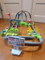 Hot Wheels Mario Kart circuit incl autootjes, Kinderen en Baby's, Speelgoed | Racebanen, Ophalen of Verzenden, Zo goed als nieuw