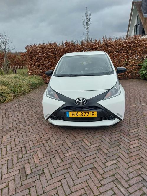 Toyota Aygo 1.0 12V Vvt-i Ddrs 2016 Wit, Auto's, Toyota, Particulier, Aygo, Benzine, B, Hatchback, Handgeschakeld, Origineel Nederlands