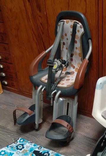 Voorzitje Qibbel beschikbaar voor biedingen