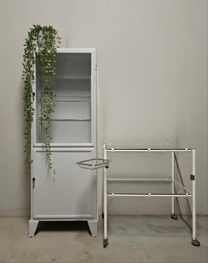 Vintage stalen dokterskast apothekerskast trolley set retro, Antiek en Kunst, Curiosa en Brocante, Ophalen of Verzenden