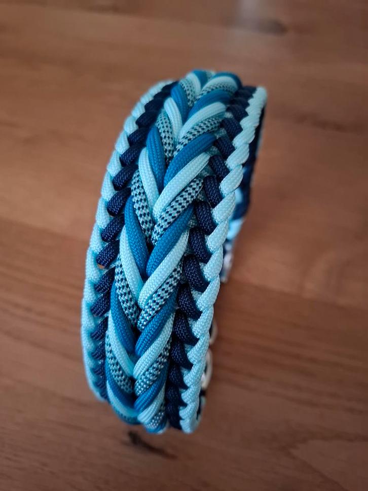 Handgemaakte Paracord Halsband – Uniek & Op maat gemaakt –, Dieren en Toebehoren, Hondenhalsbanden en Penningen, Nieuw, Handgemaakt