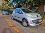 Peugeot 107 met nieuwe apk lage kilomerstand, Auto's, Voorwielaandrijving, 765 kg, 4 stoelen, 68 pk
