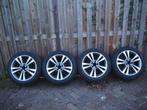 Originele Zomerset Mercedes E-klasse, Ophalen, Banden en Velgen, 17 inch, Personenwagen