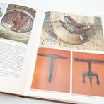 Boek: Le Livre De L’outil (55675), Antiek en Kunst, Ophalen of Verzenden