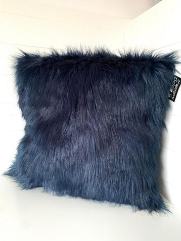 Moods collection harig bont kussen blauw 50 x 50 cm Nieuw !! beschikbaar voor biedingen